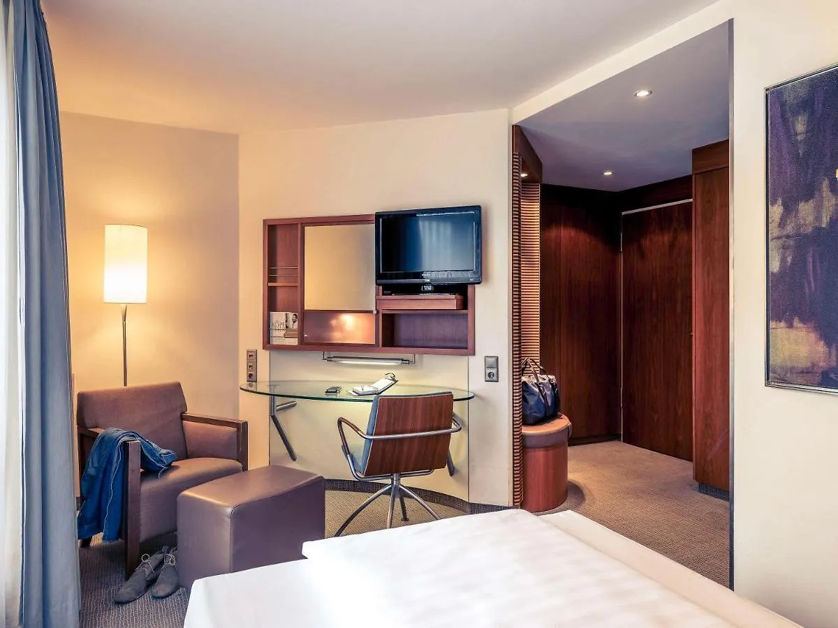 Mercure Hotel Muenchen Airport Freising 4*,  Almanya