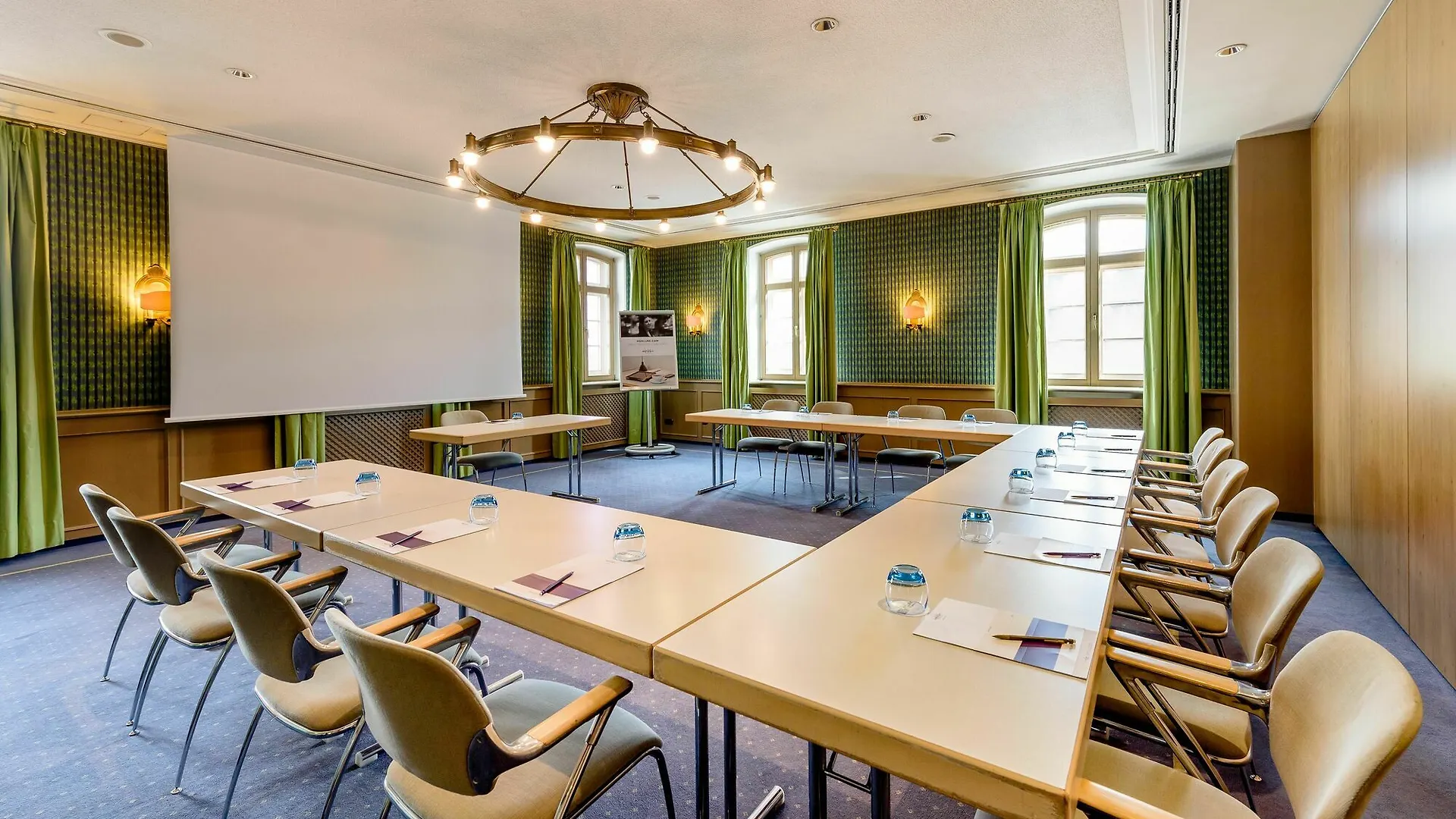 ****  Mercure Hotel Muenchen Airport Freising Almanya